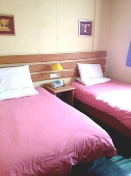 Home Inn Linzi Bus Station Qingzhou Экстерьер фото